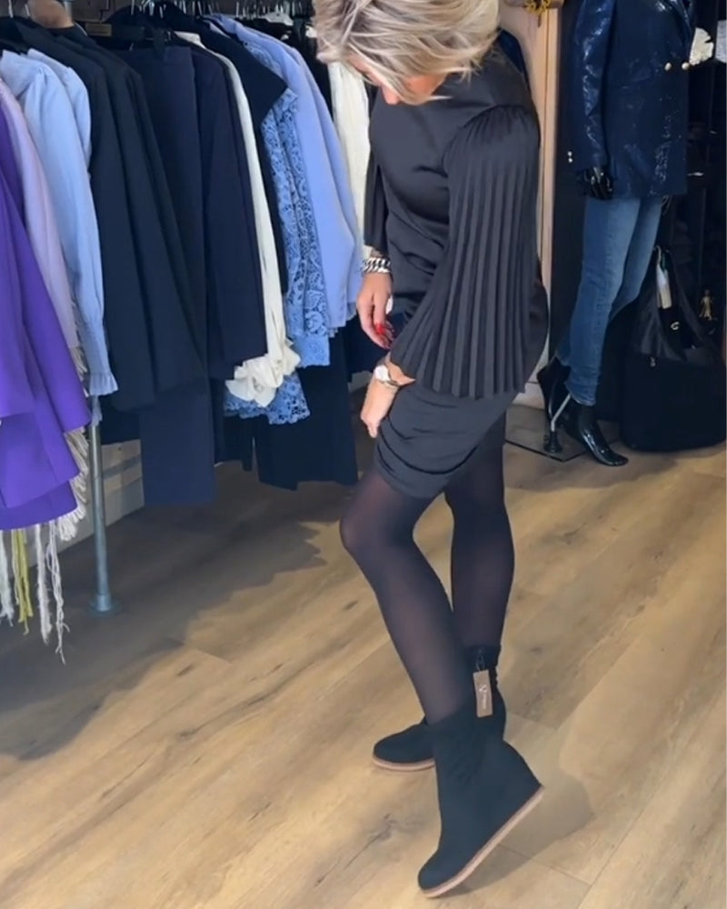 Bell sleeve round neck dress