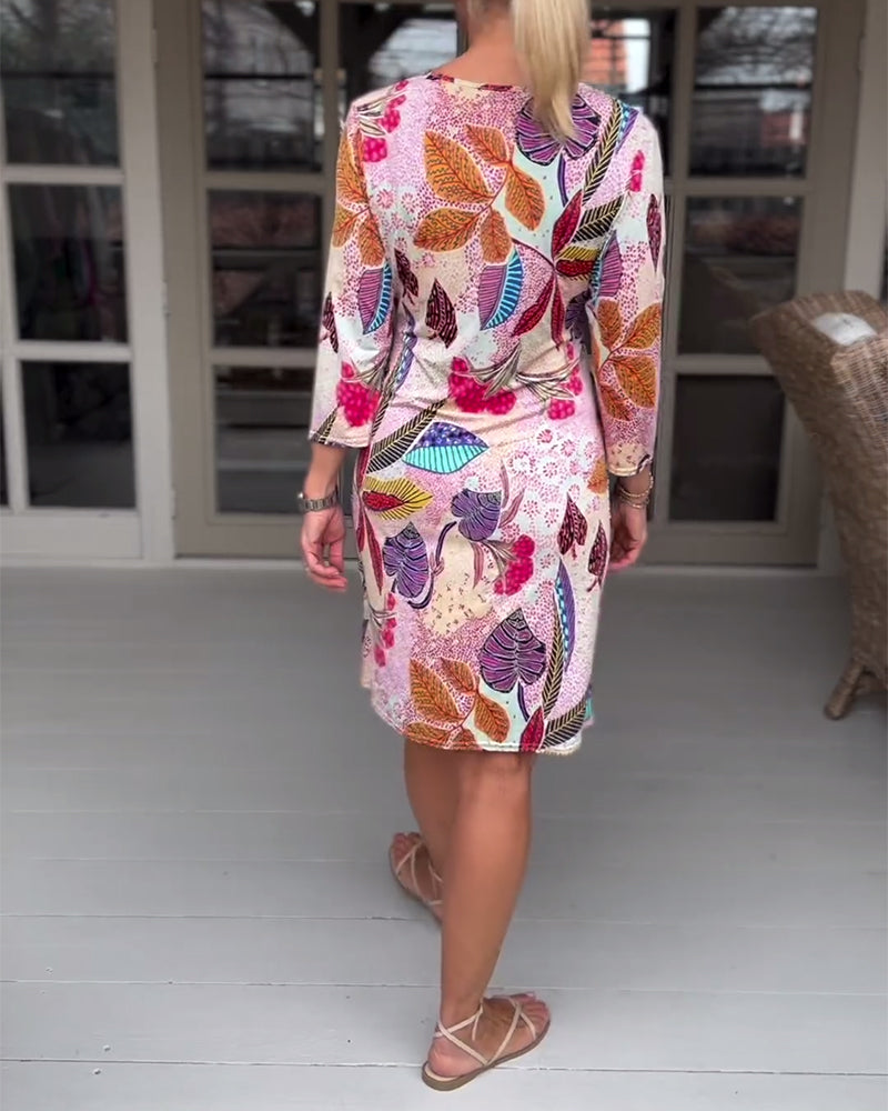 Colorful leaf pattern dress